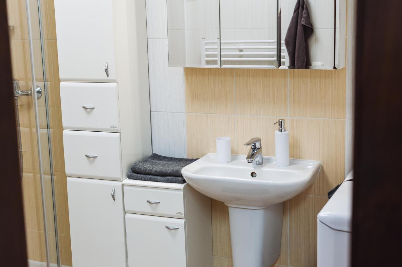 Vila Viktoria - Apartman Viktoria 2 Ruzomberok Eksteriør billede