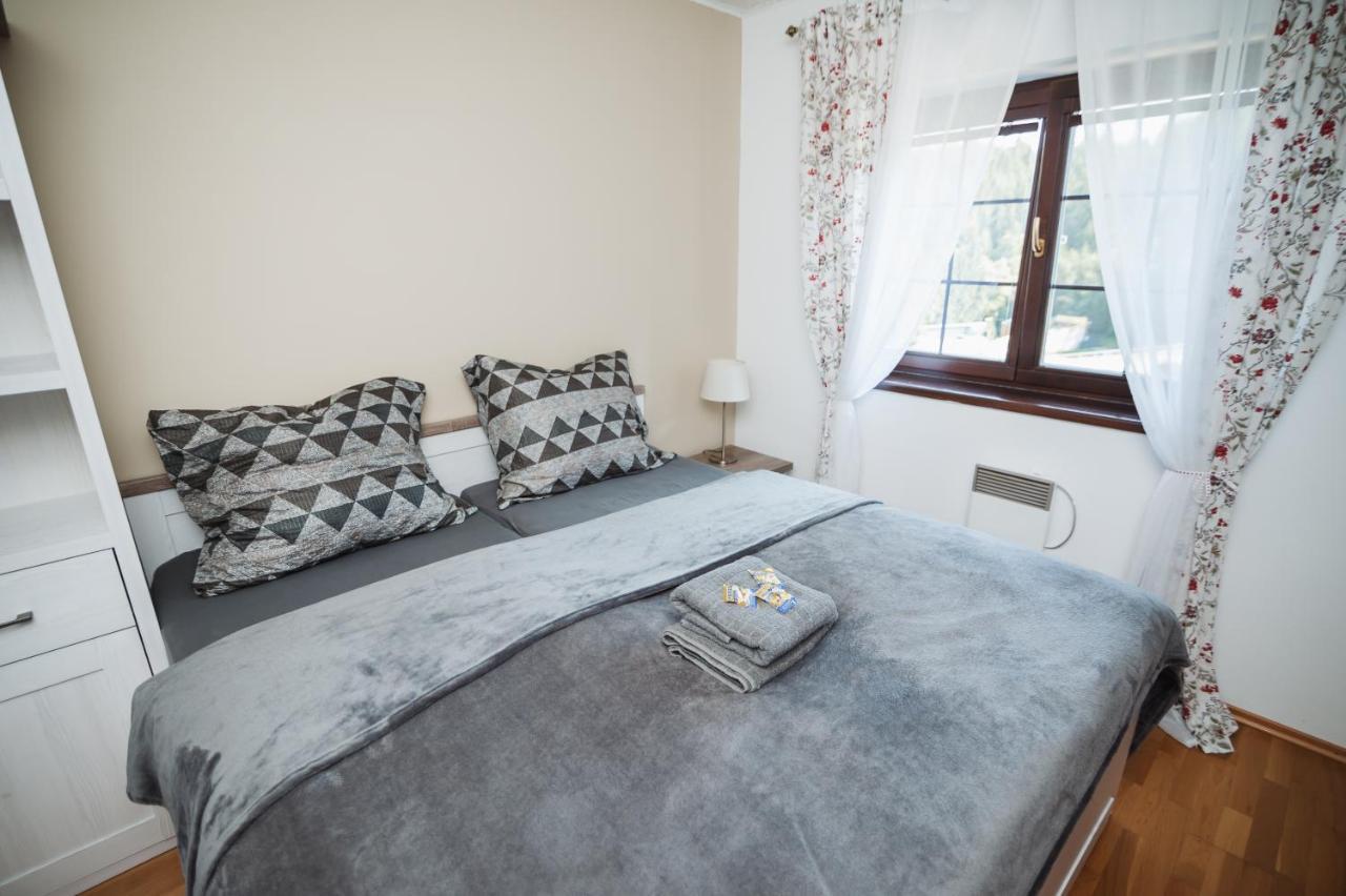 Vila Viktoria - Apartman Viktoria 2 Ruzomberok Eksteriør billede
